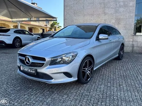 Mercedes-Benz CLA 180 d Shooting Brake Urban Aut.