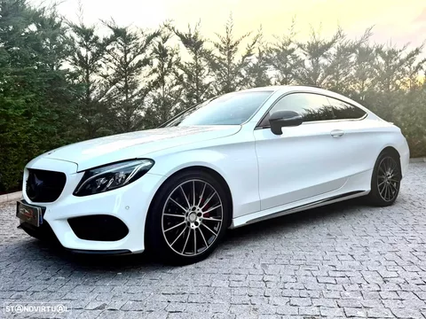 Mercedes-Benz C 220 d 9G-TRONIC AMG Line
