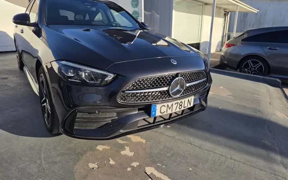 Mercedes-Benz C 300 e AMG Line
