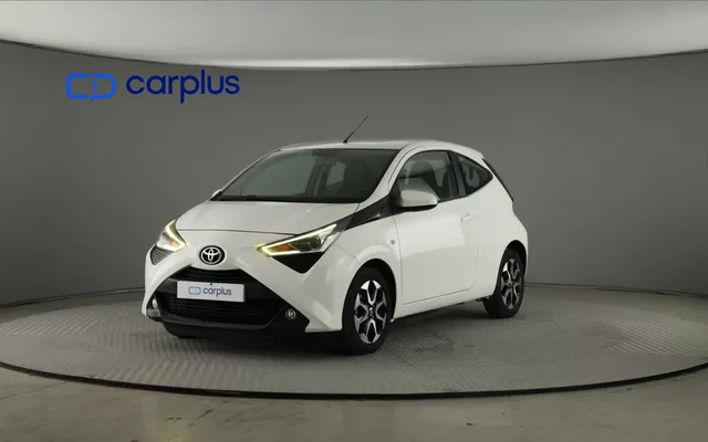 Toyota Aygo 1.0 70 x-play