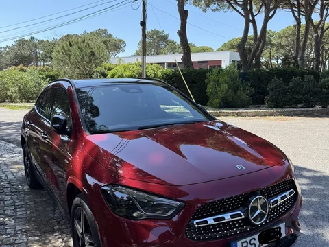 Mercedes-Benz GLA 250