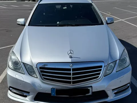 Mercedes-Benz E 300
