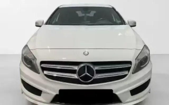Mercedes-Benz A 180 2013 CDI (BlueEFFICIENCY) 7G-DCT AMG Sport