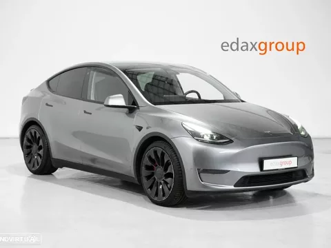 Tesla Model Y Performance Tração Integral
