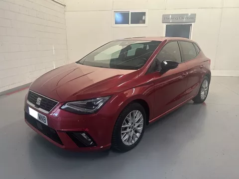 SEAT Ibiza Ibiza 1.0 TSI S&S FR XS 110 - 15900€ en Coria del rio