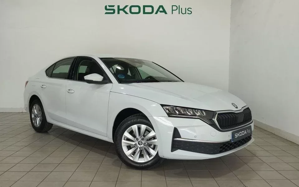 SKODA Octavia Octavia 1.5 TSI MHEV Selection DSG7 110kW