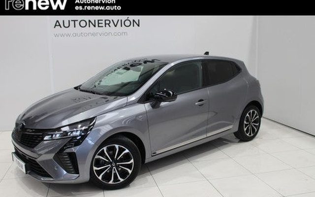 RENAULT Clio TCe Techno 67kW