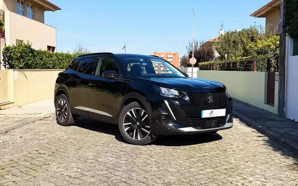 Peugeot e-2008 Allure