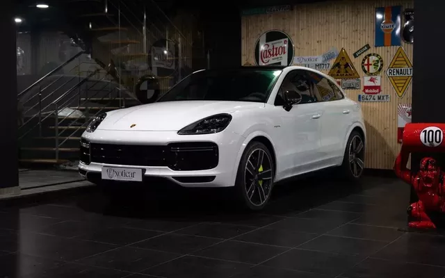 Porsche Cayenne Coupé Turbo S E-Hybrid