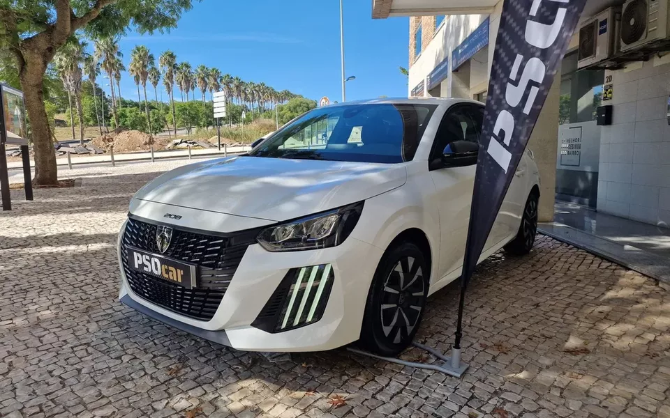 Peugeot e-208 50 kWh Style