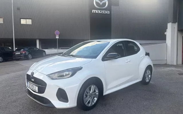 Mazda 2 1.5 L Hybrid VVT-i Centre-Line