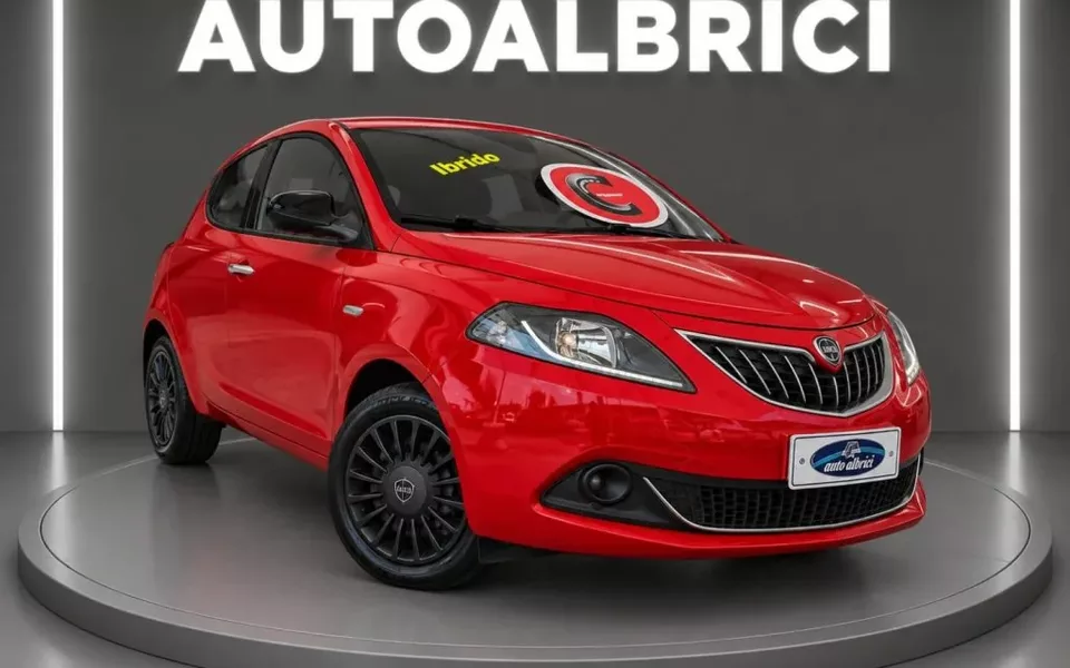 LANCIA Ypsilon 1.0 FIREFLY S&S HYBRID SILVER usato Elettrica/Benzina Rosso pastello