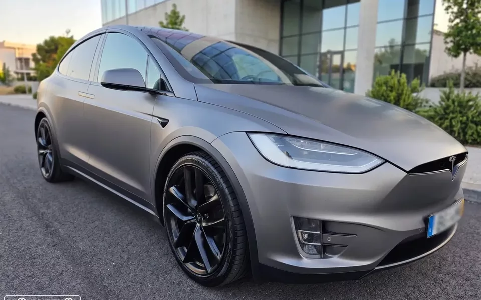 Tesla Model X Long Range