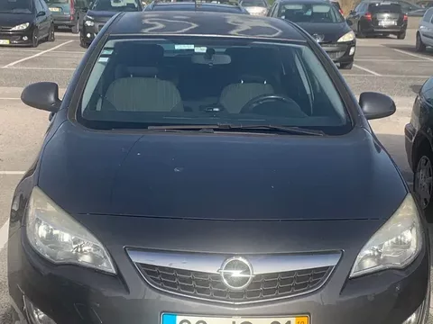 Opel Astra 1.3 CDTI Cosmo Start/Stop