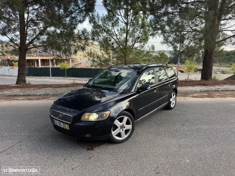 Volvo V50 2.0 D Nível 3 17