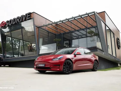 Tesla Model 3 Standard Range Plus RWD