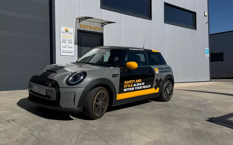 MINI Coupé