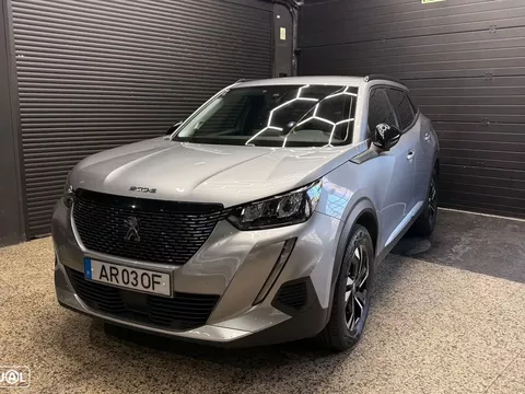 Peugeot 2008 1.2 PureTech Allure Pack