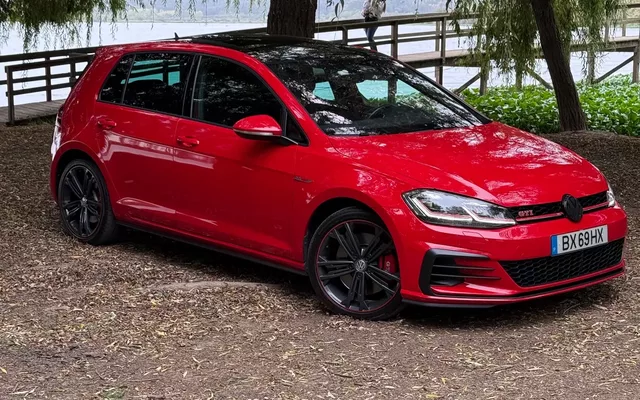 VW Golf GTI 2.0 TSI OPF DSG Performance