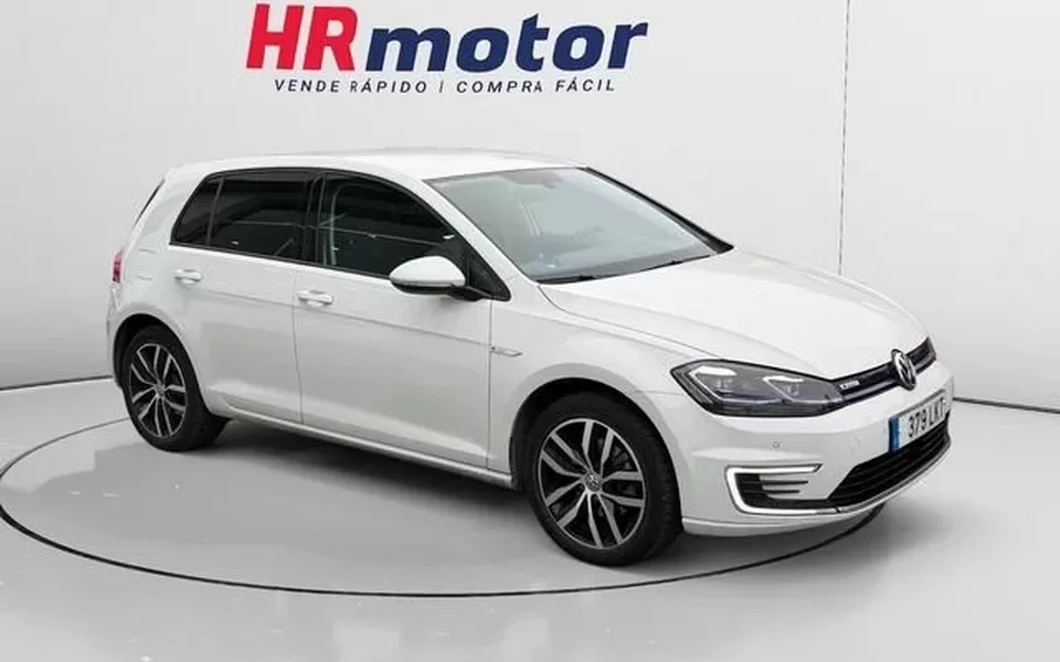 VOLKSWAGEN Golf e-Golf ePower