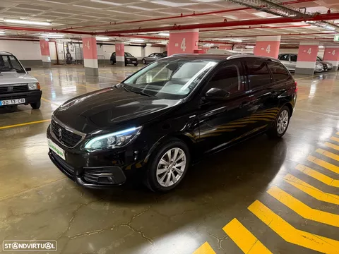 Peugeot 308 SW 1.5 BlueHDi Style J17