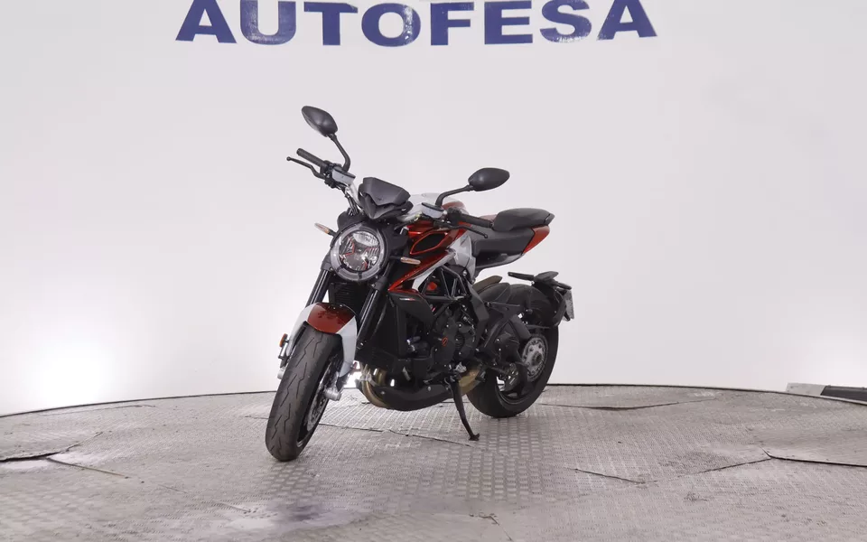 MV AGUSTA BRUTALE RR 800 BRUTALE RR 800 140CV ABS # GARANTIA FABRICA HASTA 9/2027,FAROS LED,