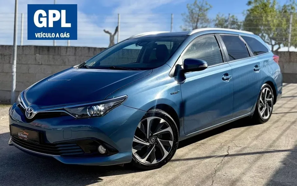 Toyota Auris Touring Sports 1.8 HSD Comfort +P.Sport+Navi