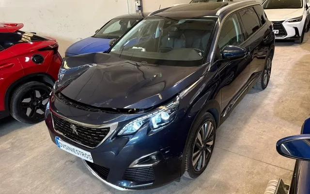 PEUGEOT 5008 PEUGEOT 5008 Todoterreno Manual de 5 Puertas