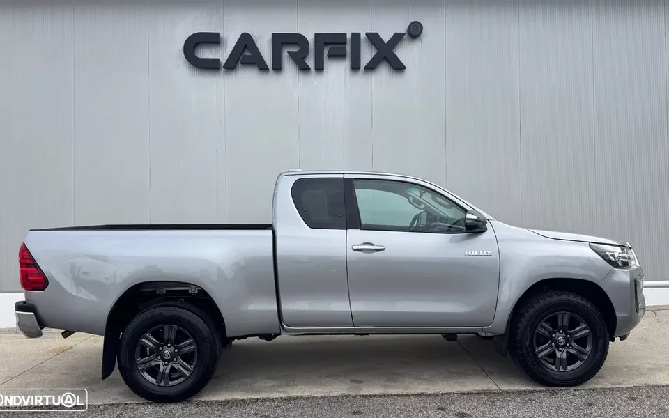 Toyota Hilux 2.4 D-4D 4WD Trial