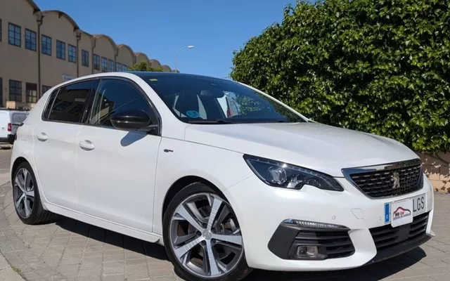 PEUGEOT 308 308 2.0BlueHDi S&S GT EAT8 180