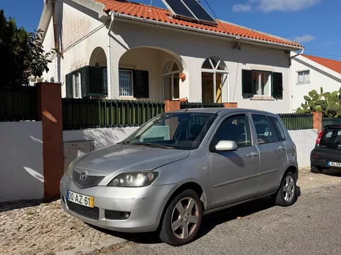 Mazda 2