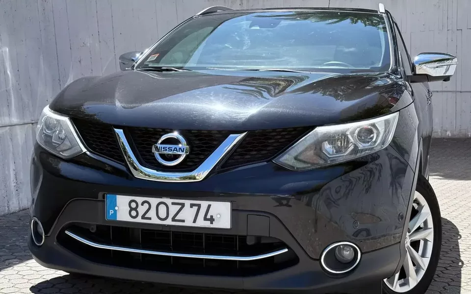 Nissan Qashqai 1.5 dCi Tekna Premium 17 Alcantara