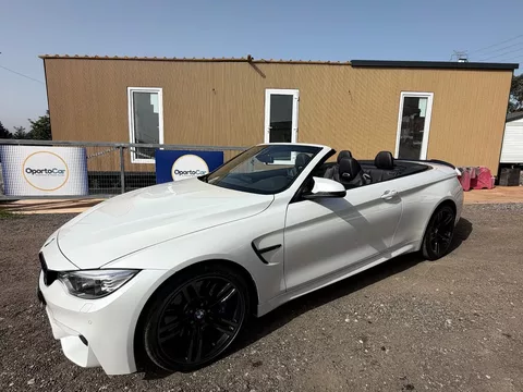 BMW M4 Auto