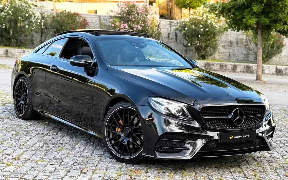 Mercedes-Benz E 220 d 9G-TRONIC AMG Line