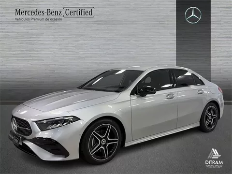 MERCEDES-BENZ Clase A CLASE A 180 Sedán
