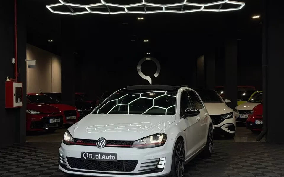 VOLKSWAGEN Golf Golf 2.0 TSI GTI Performance DSG 230