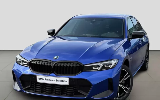 BMW 330 e Pack M Auto