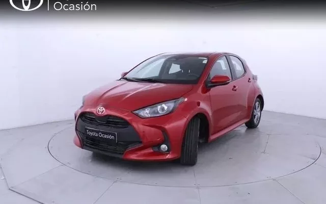 TOYOTA Yaris 1.5 120H Active Plus