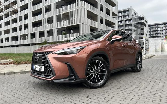 Lexus NX 2024