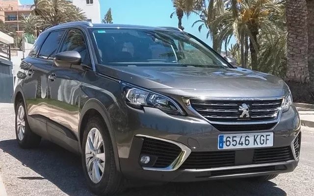 PEUGEOT 5008 SUV 5008 1.6BlueHDi S&S Active 120
