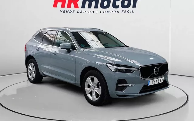 VOLVO XC60 XC60 B4 Momentum Pro AWD Aut.