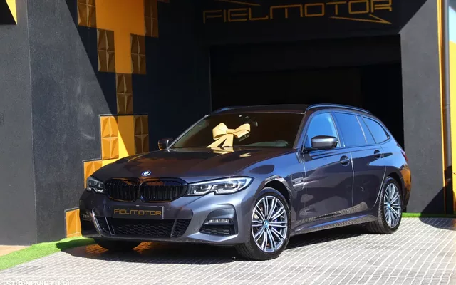 BMW 320 e Pack M Auto