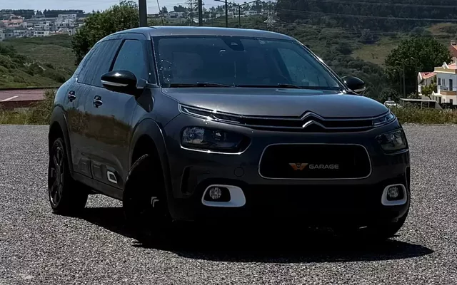 Citroën C4 Cactus 1.2 PureTech Shine EAT6