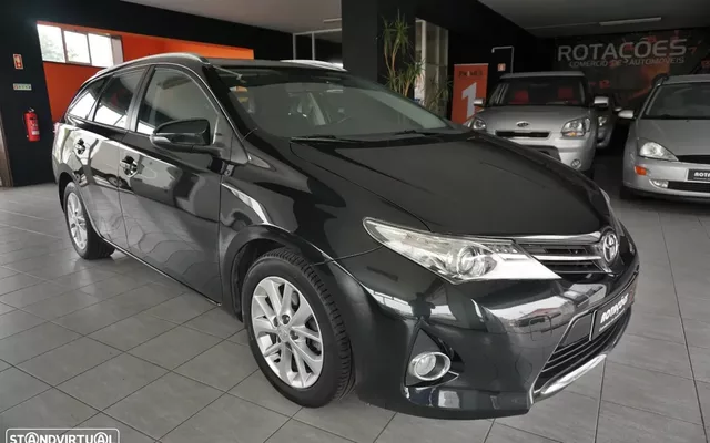 Toyota Auris Touring Sports 1.33 VVT-i Active+AC