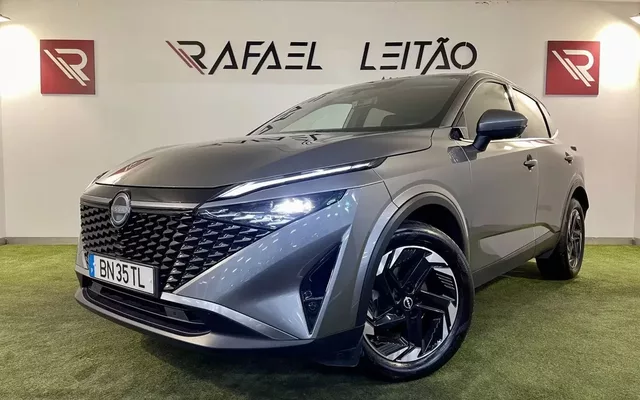 Nissan Qashqai 1.3 DIG-T N-Connecta LED Xtronic