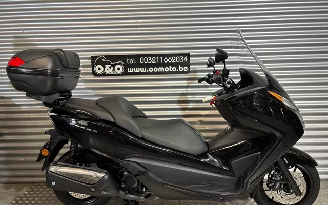 HONDA FORZA 300