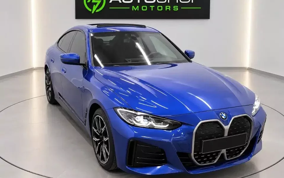 BMW i4