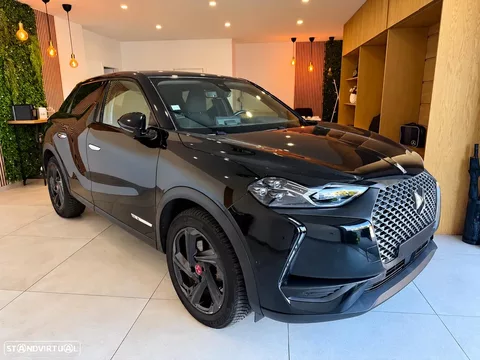 DS DS3 Crossback E-Tense Performance Line