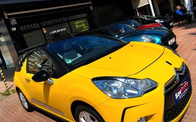 CITROEN DS3 DS3 Cabrio 1.2 VTi PureTech Design 82
