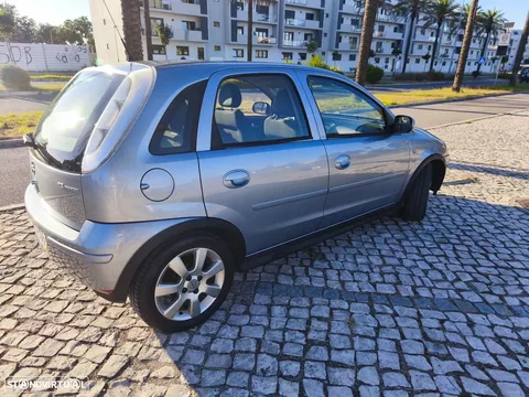 Opel Corsa 1.2 Twinport Silver